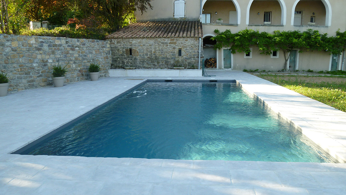 Création de piscine en Ardèche